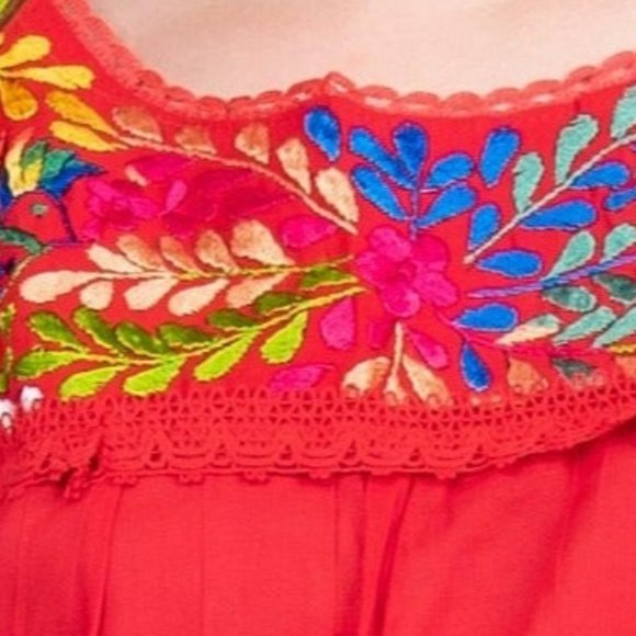 Yaritza Mexican Red Top - Picture 7 of 9